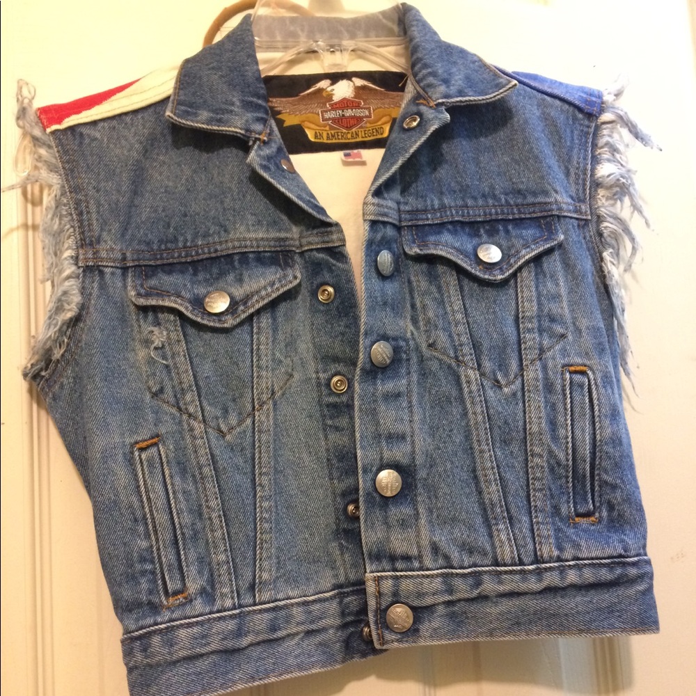 Vintage Harley-Davidson button up jean vest.